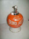 OrangeJulip.jpg (26646 bytes)